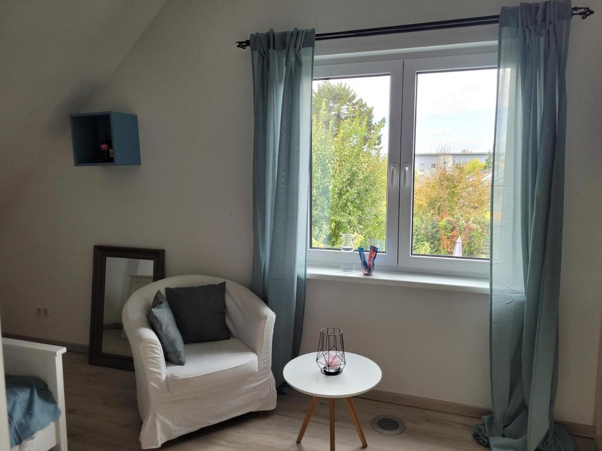 Lin'S Place - Private Room With Bath Near Fair Hannover Exterior foto